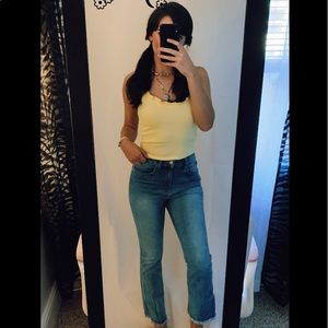 NWOT high waisted 70s vibe flared jeans